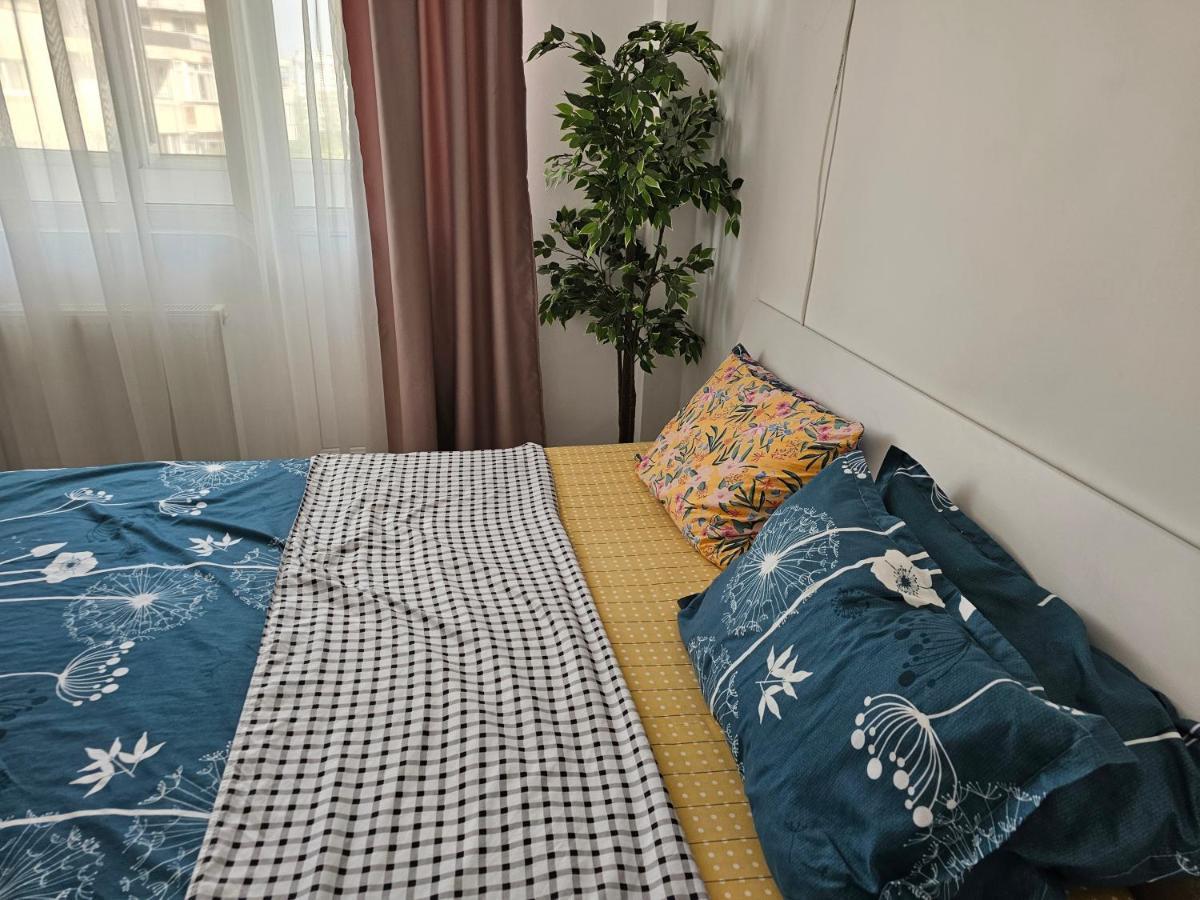 Apartament Near The Park Two Rooms Bukurešť Exteriér fotografie