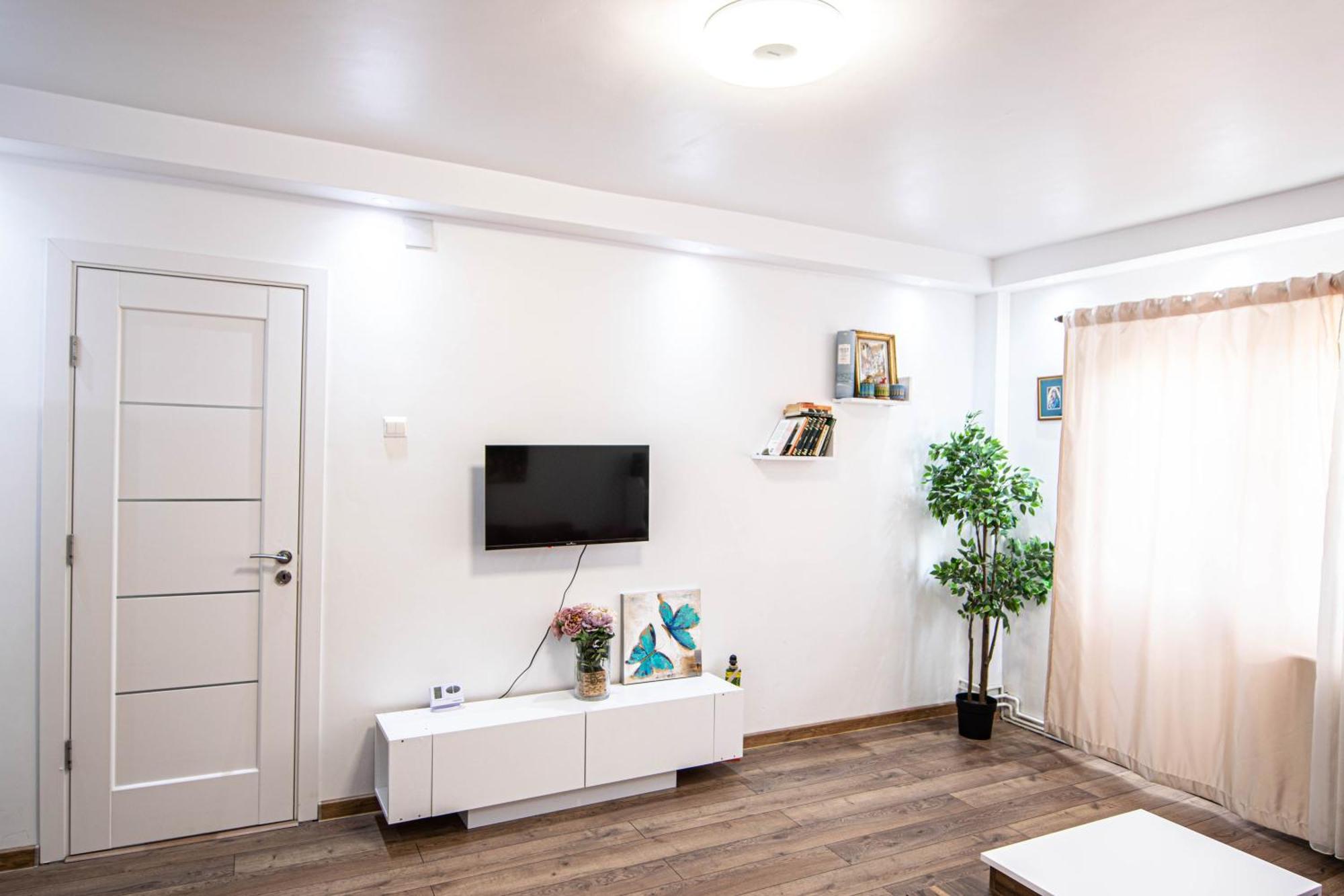 Apartament Near The Park Two Rooms Bukurešť Exteriér fotografie